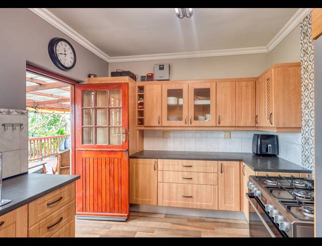 5 BEDROOM HOUSE FOR SALE IN NAHOON